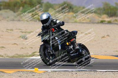 media/Sep-25-2023-Moto Forza (Mon) [[81ffa65e0a]]/B-C Group/Session 2 (Turn 7)/